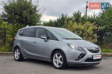 Минивэн Opel Zafira Tourer 2015 в 