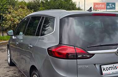 Минивэн Opel Zafira Tourer 2015 в 