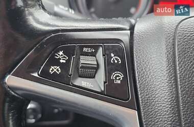 Минивэн Opel Zafira Tourer 2015 в 