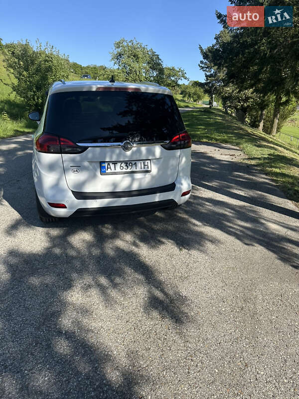 Мінівен Opel Zafira Tourer 2012 в Івано-Франківську фото 12 Мінівен Opel Zafira Tourer 2012 в Івано-Франківську