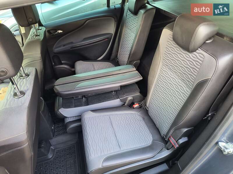 Мінівен Opel Zafira Tourer 2013 в Рівному фото 22 Мінівен Opel Zafira Tourer 2013 в Рівному