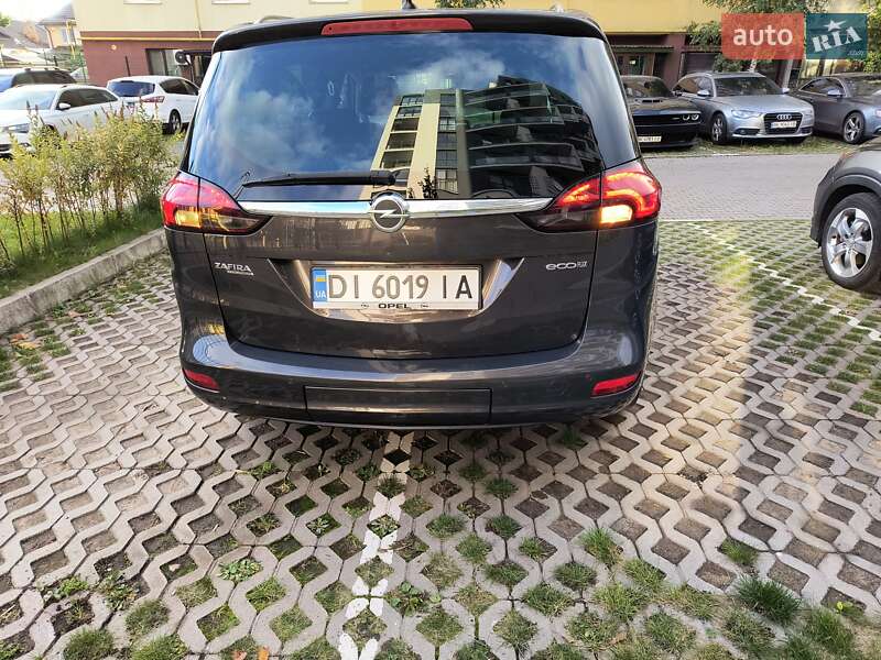 Мінівен Opel Zafira Tourer 2013 в Рівному фото 49 Мінівен Opel Zafira Tourer 2013 в Рівному