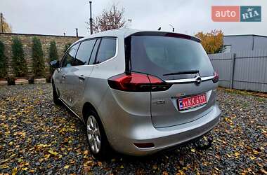 Минивэн Opel Zafira Tourer 2013 в 