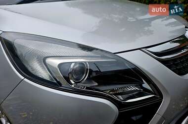 Минивэн Opel Zafira Tourer 2013 в 