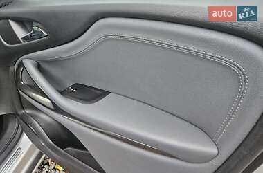 Минивэн Opel Zafira Tourer 2013 в 