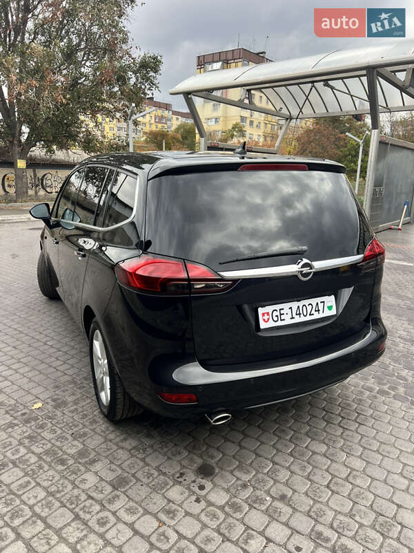 Минивэн Opel Zafira Tourer 2013 в Днепре фото 3 Минивэн Opel Zafira Tourer 2013 в Днепре