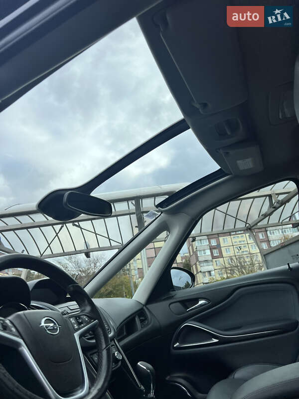 Минивэн Opel Zafira Tourer 2013 в Днепре фото 24 Минивэн Opel Zafira Tourer 2013 в Днепре