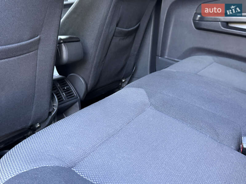 Минивэн Opel Zafira Tourer 2013 в Ровно