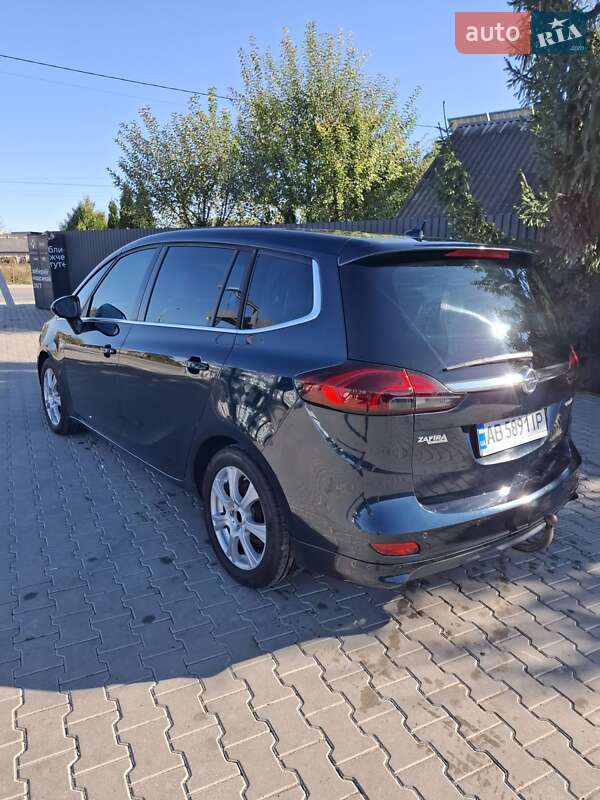 Мінівен Opel Zafira Tourer 2014 в Тернополі