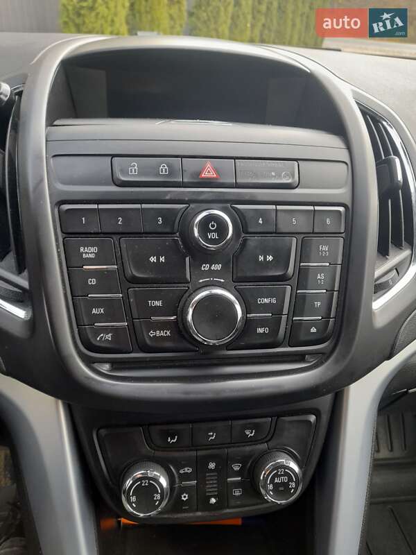Мінівен Opel Zafira Tourer 2012 в Тернополі фото 10 Мінівен Opel Zafira Tourer 2012 в Тернополі