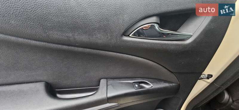 Минивэн Opel Zafira Tourer 2017 в Киеве