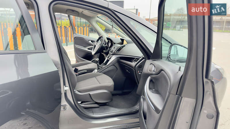 Мінівен Opel Zafira Tourer 2012 в Вінниці