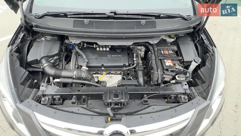 Мінівен Opel Zafira Tourer 2012 в Вінниці