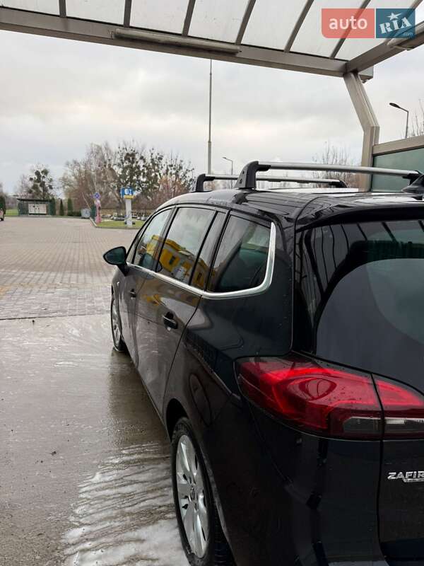 Мінівен Opel Zafira Tourer 2014 в Дубні