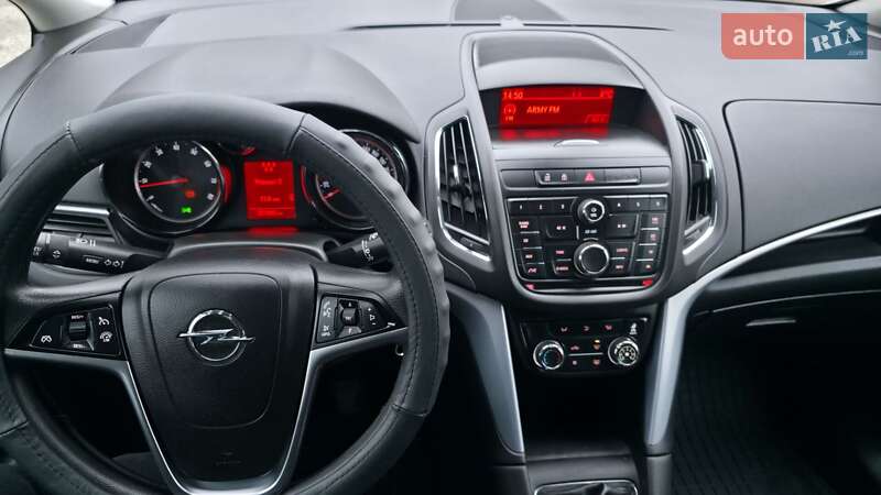 Минивэн Opel Zafira Tourer 2013 в Сумах фото 10 Минивэн Opel Zafira Tourer 2013 в Сумах
