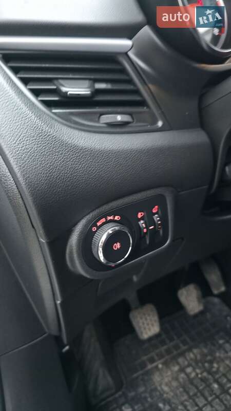 Минивэн Opel Zafira Tourer 2013 в Сумах фото 13 Минивэн Opel Zafira Tourer 2013 в Сумах