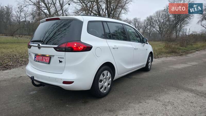 Минивэн Opel Zafira Tourer 2013 в Сумах фото 34 Минивэн Opel Zafira Tourer 2013 в Сумах