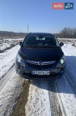 Мінівен Opel Zafira Tourer 2011 в Івано-Франківську