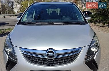 Минивэн Opel Zafira Tourer 2013 в Киеве