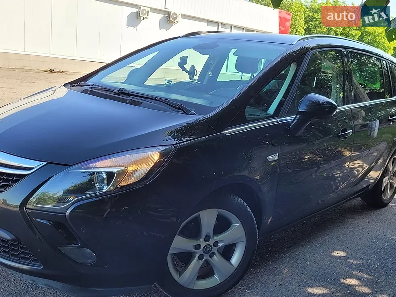 Opel Zafira Tourer