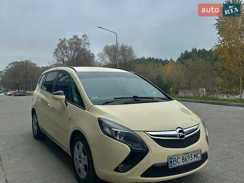Opel Zafira Tourer