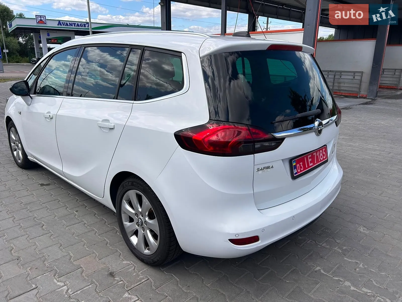 2017 Opel Zafira - мініатюра 12