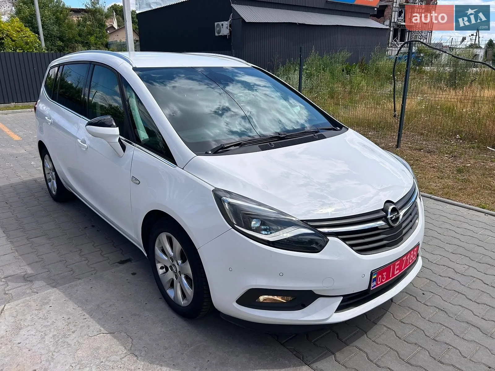 2017 Opel Zafira - мініатюра 5