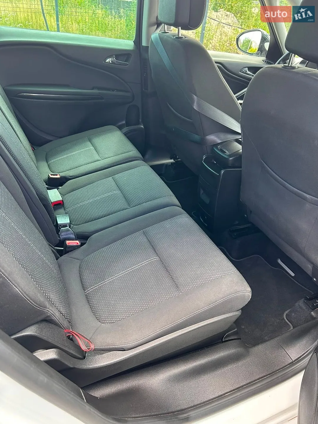 2017 Opel Zafira - мініатюра 35