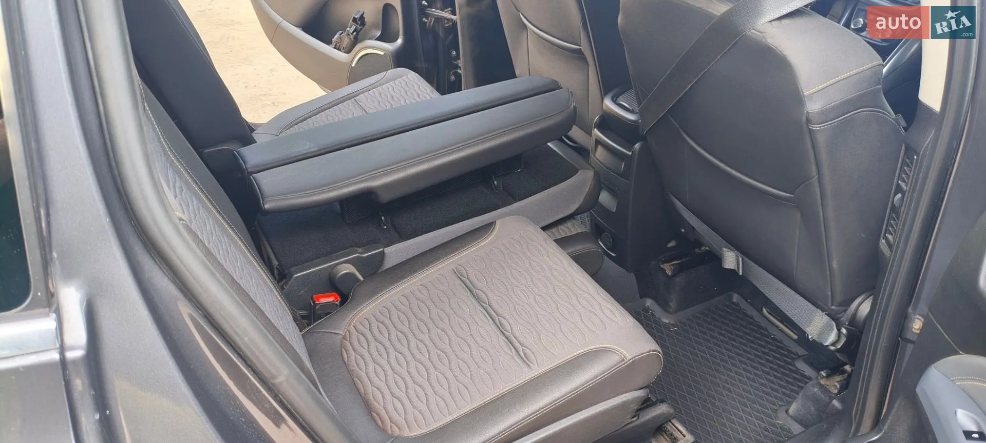 2012 Opel Zafira - мініатюра 16