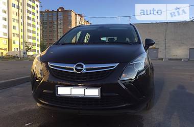 Минивэн Opel Zafira 2012 в Ивано-Франковске