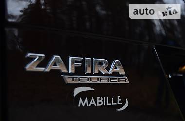 Универсал Opel Zafira 2013 в Дрогобыче