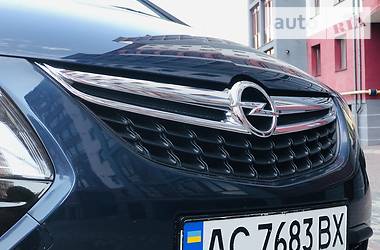 Минивэн Opel Zafira 2013 в Ивано-Франковске