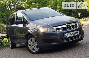 Opel Zafira 2011