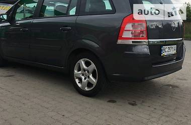 Универсал Opel Zafira 2008 в Дрогобыче