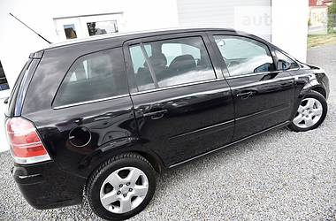 Мінівен Opel Zafira 2010 в Дрогобичі