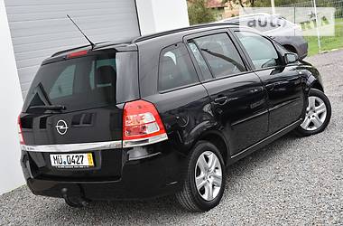 Минивэн Opel Zafira 2010 в Дрогобыче