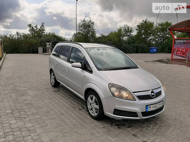 Мінівен Opel Zafira 2006 в Мукачевому