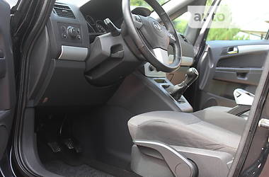 Минивэн Opel Zafira 2009 в Дрогобыче