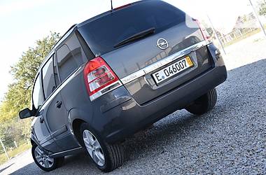 Минивэн Opel Zafira 2013 в Дрогобыче