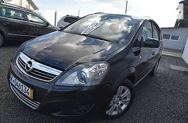 Минивэн Opel Zafira 2014 в Дрогобыче