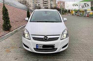 Мінівен Opel Zafira 2012 в Рівному