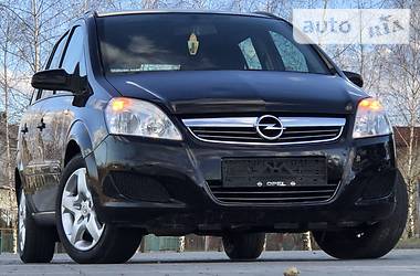 Универсал Opel Zafira 2008 в Дрогобыче