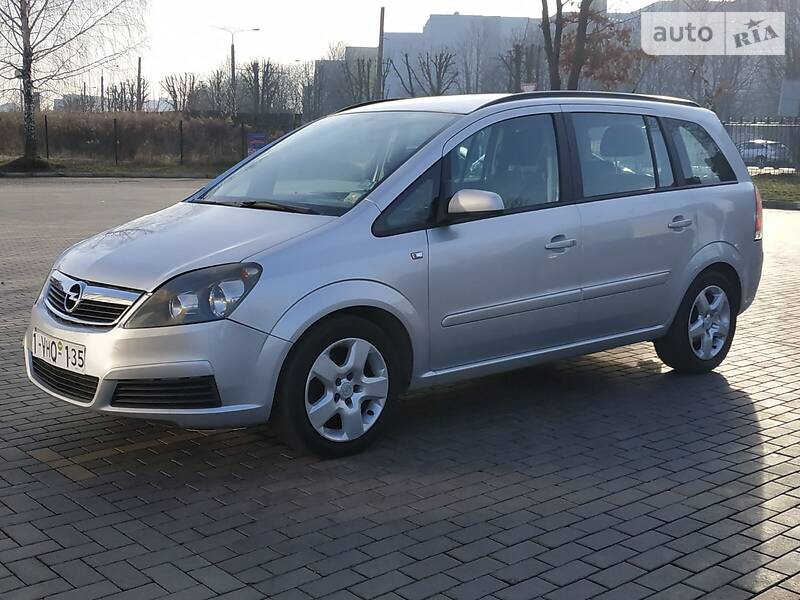 Минивэн Opel Zafira 2007 в Луцке