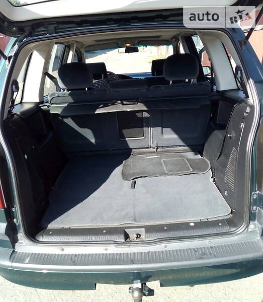 Минивэн Opel Zafira 1999 в Сосновке