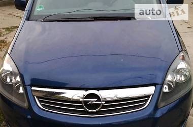 Opel Zafira 2010 Opel Zafira 2010