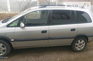 Минивэн Opel Zafira 2000 в Вижнице