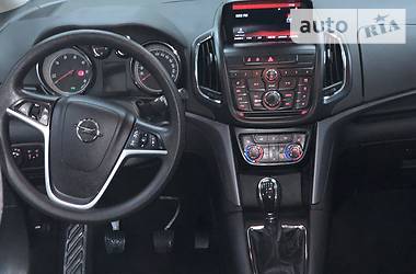 Мінівен Opel Zafira 2016 в 