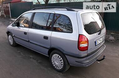 Универсал Opel Zafira 2003 в Полтаве