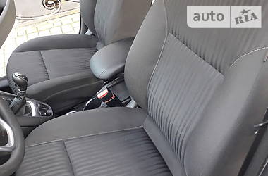 Універсал Opel Zafira 2013 в 