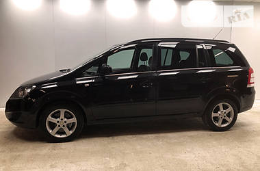 Універсал Opel Zafira 2011 в 